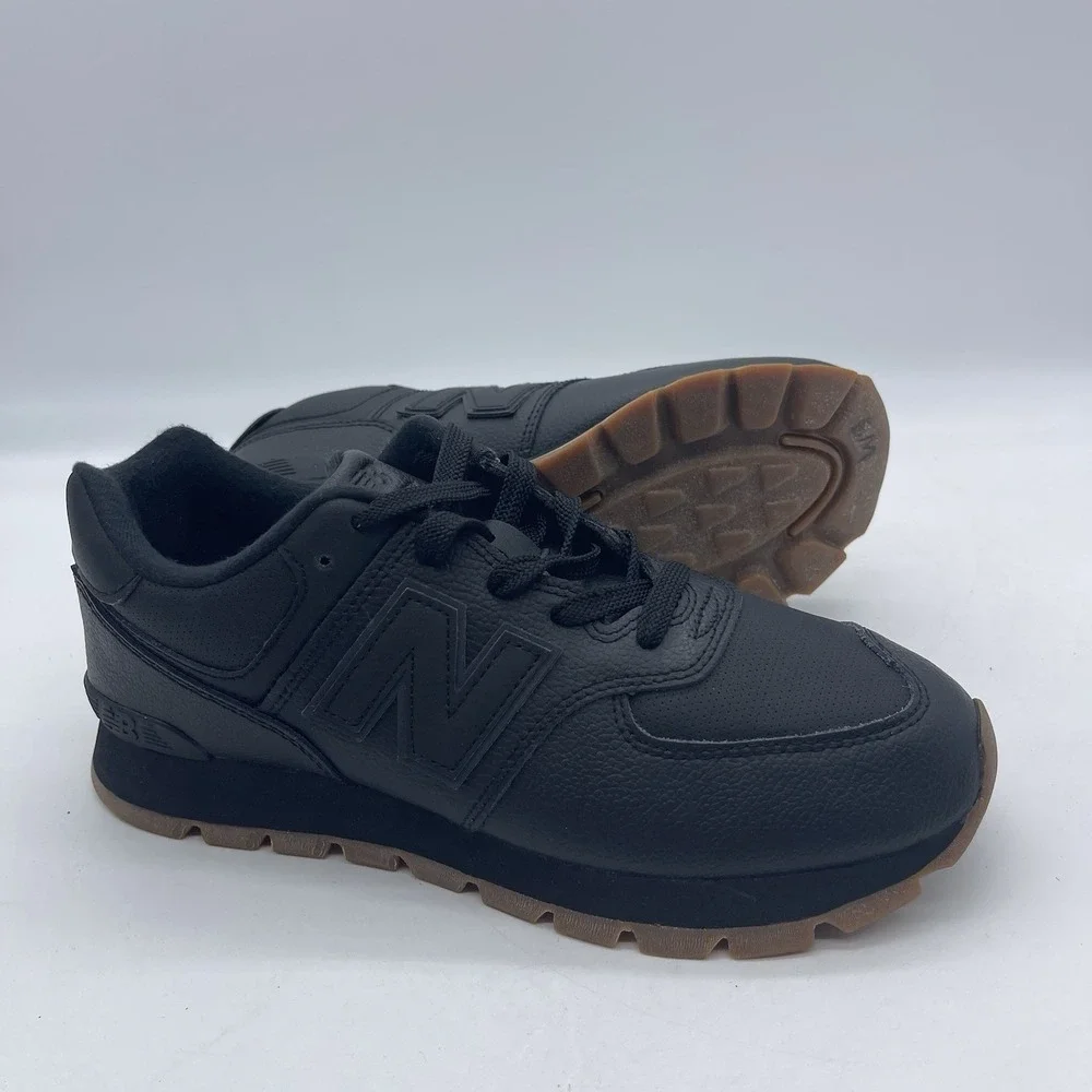 New Balance 574 Classic GC574DFN Kids' Size 6 Running Shoes Black Gum Sneakers